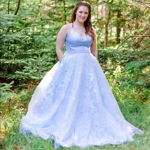 Meet your Posher, Kyla